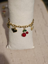 Bracelet breloque cerise